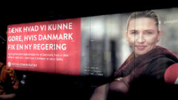 Socialdemokratiet - Mette Frederiksen-valgplakat i Metroen 24. april 2019 - foto News Øresund, Malmö, Sweden via Flickr